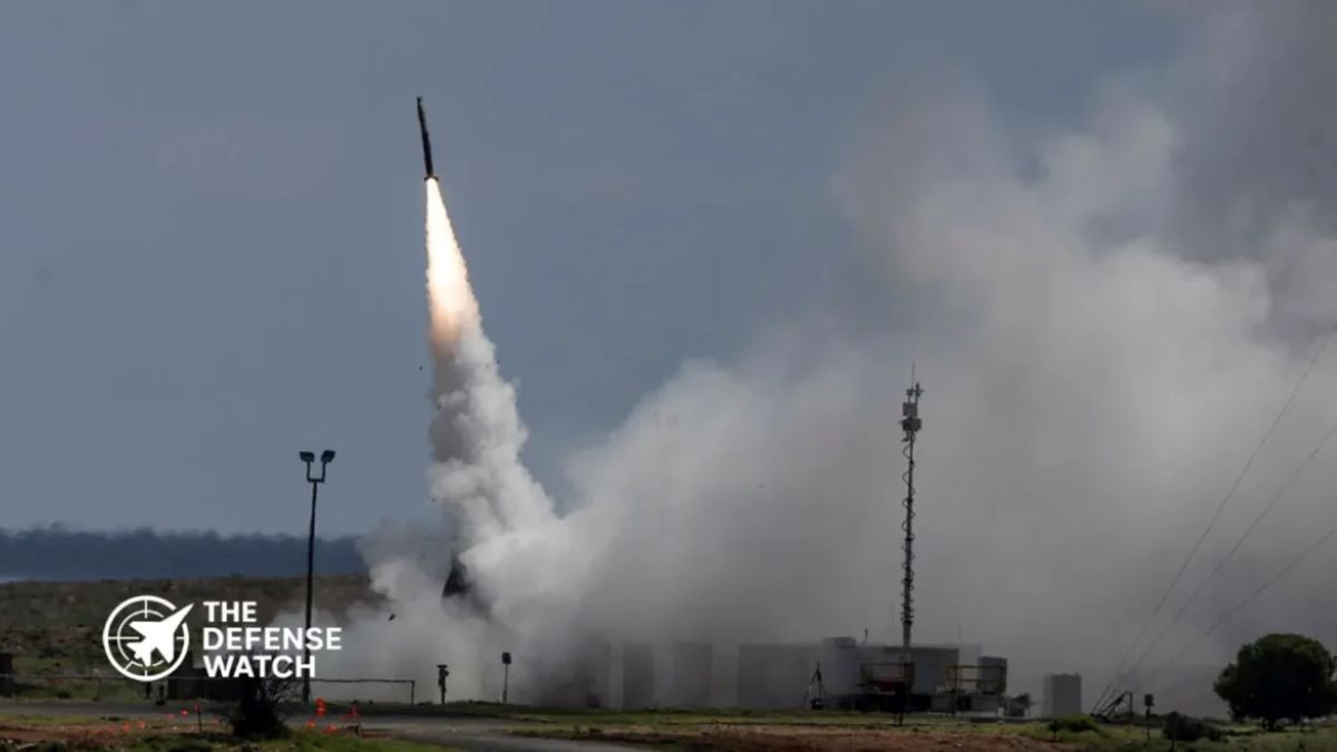 tên lửa GMLRS Úc 1.jpg