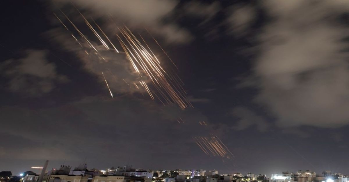 Tên lửa THAAD Mach 8.2, công nghệ hit-to-kill, khóa mục tiêu 1.000km ‘so găng’ tên lửa L-SAM