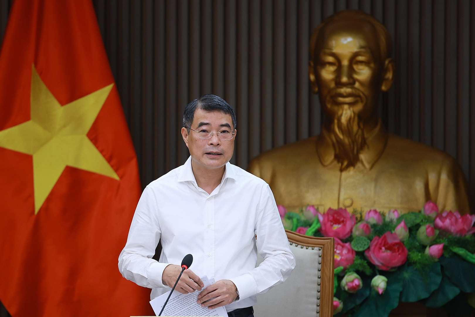 Thủ tướng: Trong quý 2, đưa Bệnh viện Bạch Mai, Việt Đức cơ sở 2 vào hoạt động