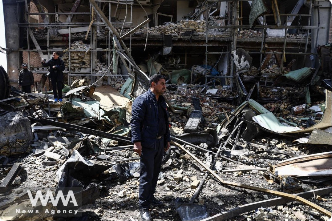 Tòa nhà ở Iran bị sập do các cuộc không kích của Mỹ. Ảnh: WANA