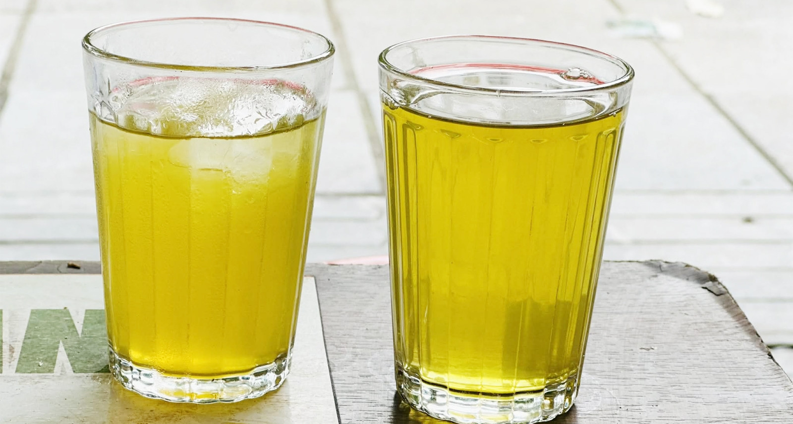 Trà xanh tốt nhưng vẫn có tác dụng phụ, 5 nhóm người nên cẩn trọng