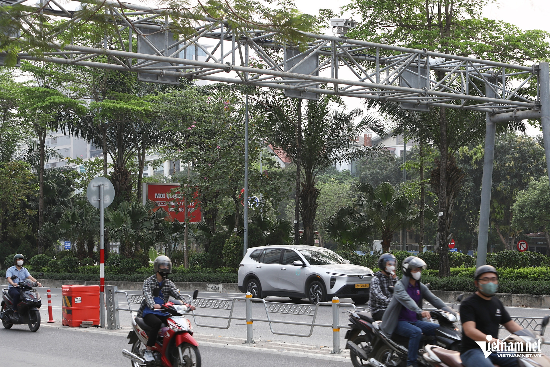 W-camera AI 9.JPG.jpg