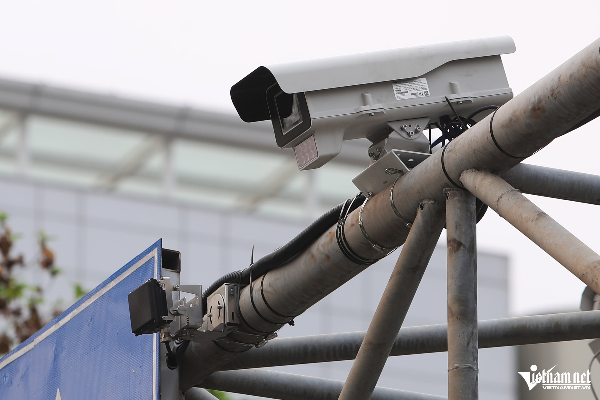 W-camera phat nguoi 2.JPG.jpg