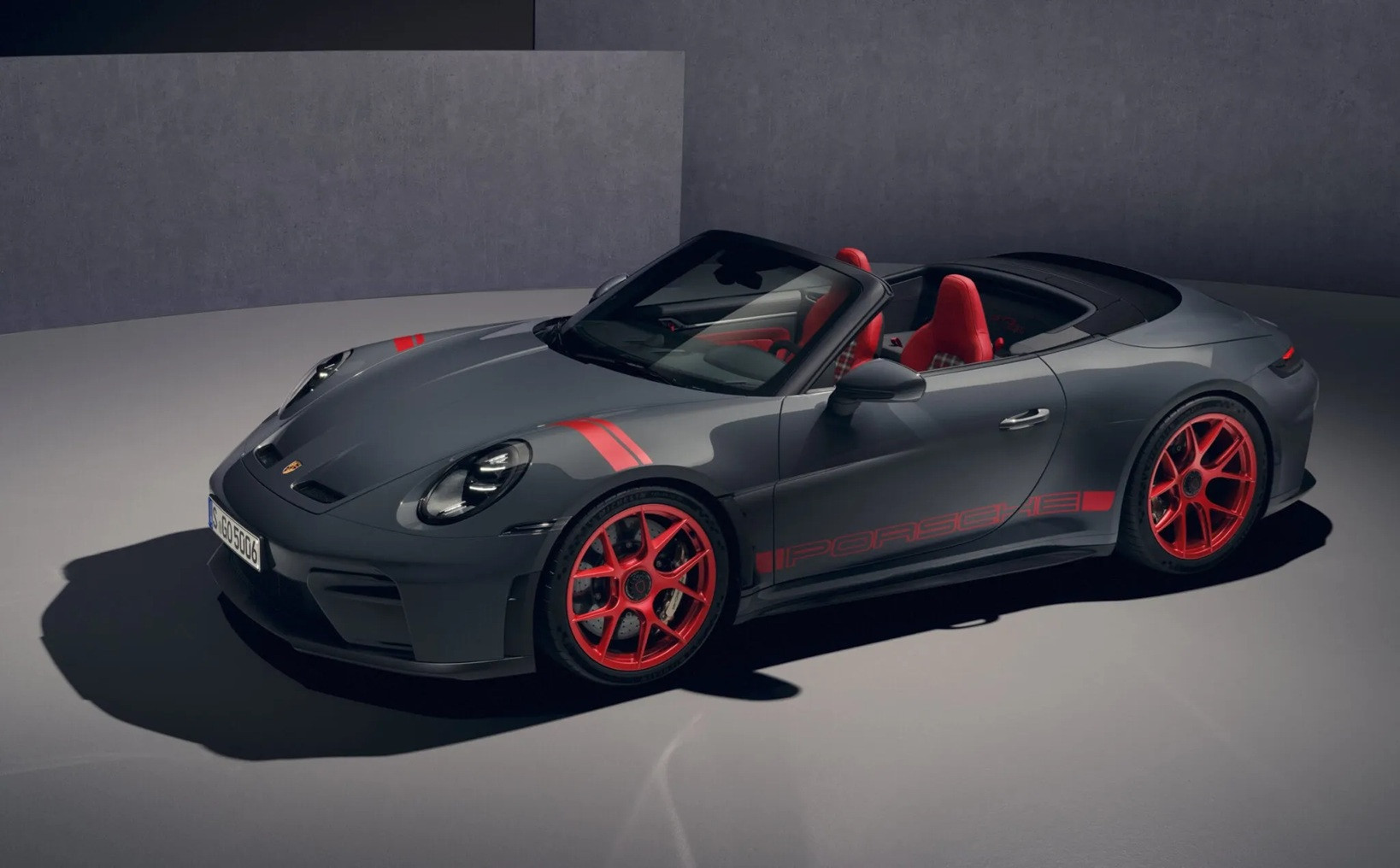 Porsche 911 GT3 thêm bản mui trần gây tranh cãi, dễ hợp gu ông Đặng Lê Nguyên Vũ 911 gt3 sc 13.jpg