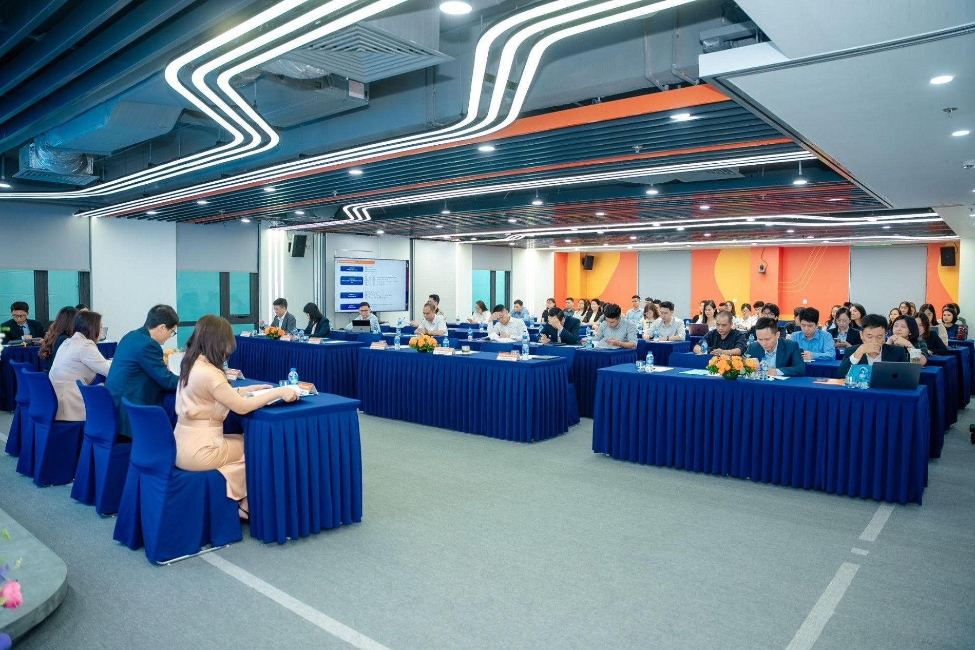 Chứng khoán Nhất Việt đưa chuẩn mực ESG vào hành trình phát triển bền vững