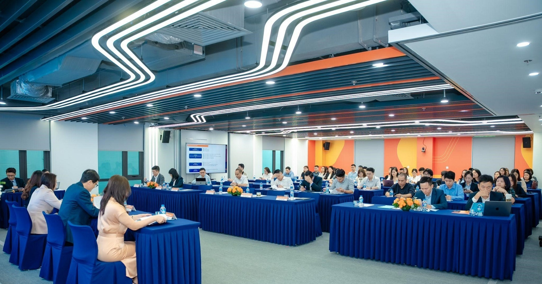 Chứng khoán Nhất Việt đưa chuẩn mực ESG vào hành trình phát triển bền vững