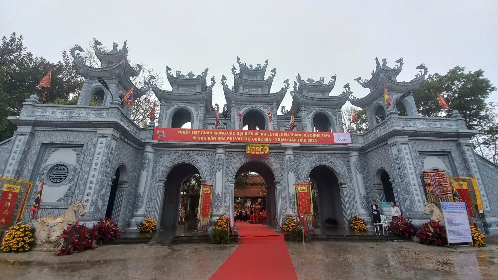 di tich den tranh.jpg