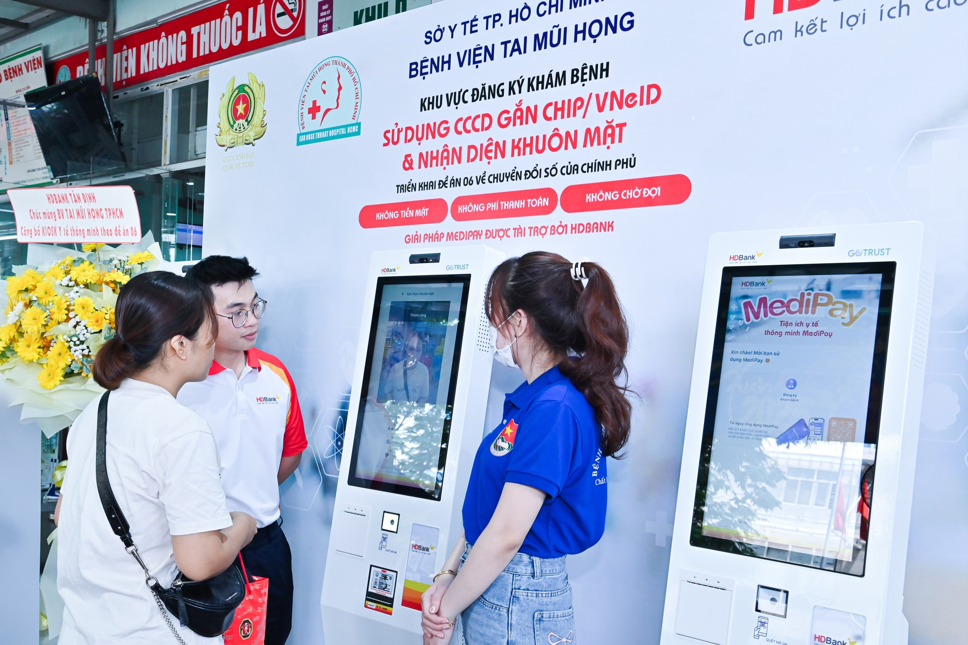  HDBank giới thiệu 2 ứng dụng y tế số MediPay và MediFast 