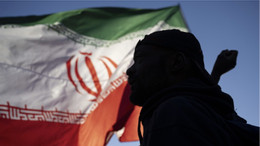 Iran dọa chặn xuất nhập khẩu qua vùng Vịnh, Mỹ đưa thêm quân tới Trung Đông