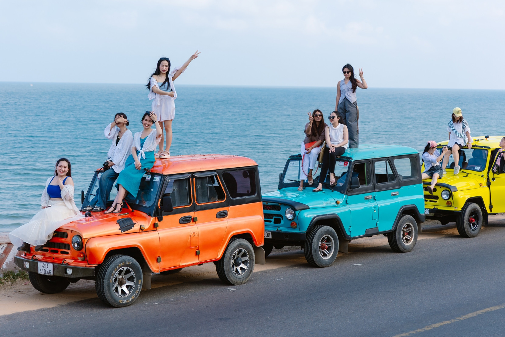 Khách Hà Nội kể trải nghiệm 'thót tim' ở Mũi Né, mê tít món đặc sản thơm ngon