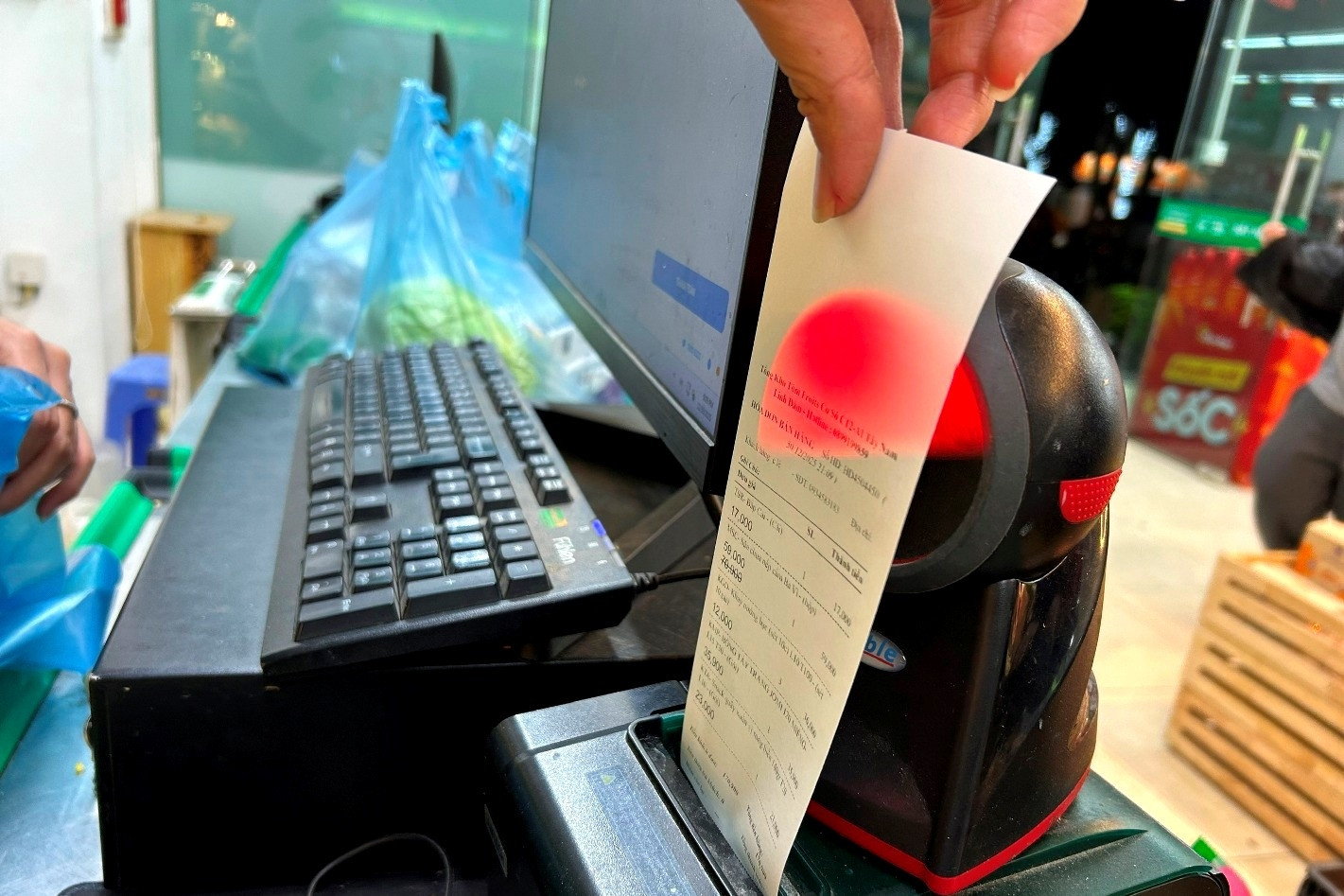 Hộ kinh doanh dưới 500 triệu/năm không được xuất hóa đơn: Lo mất khách, bước thụt lùi