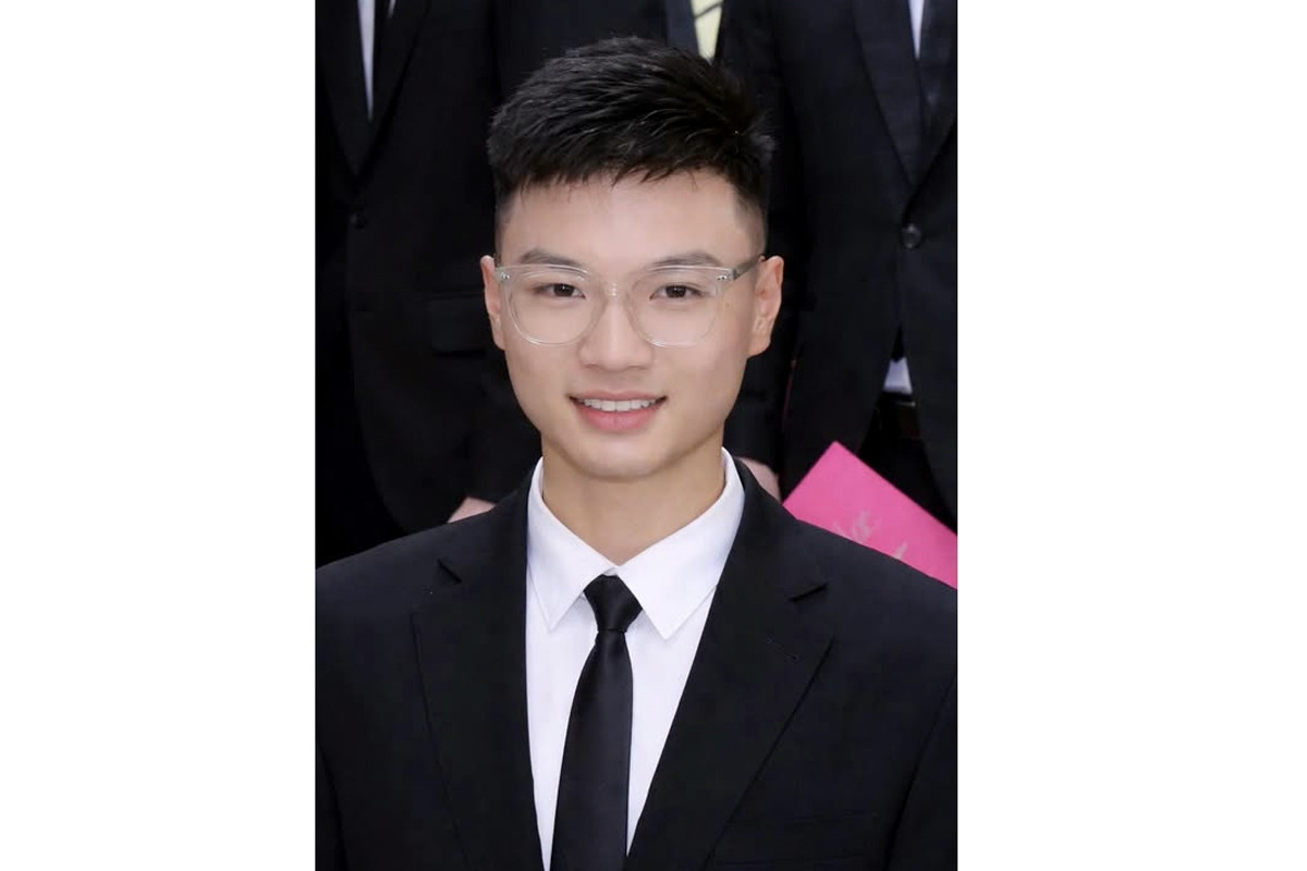 Nam sinh lớp 12 ở Hà Nội đột ngột mất liên lạc