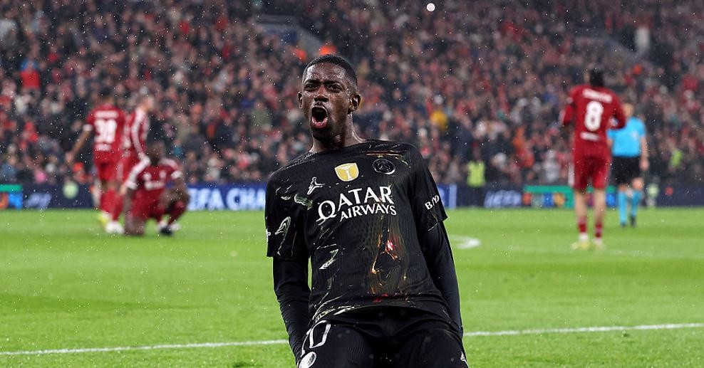PSG kéo sập Anfield, bay vào bán kết Champions League