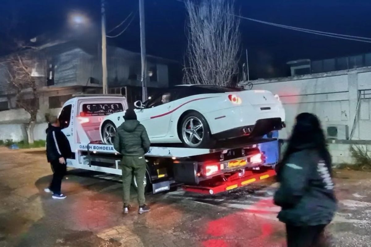 Tịch thu hàng trăm siêu xe, xe sang vì lưu hành trái phép, giả số VIN