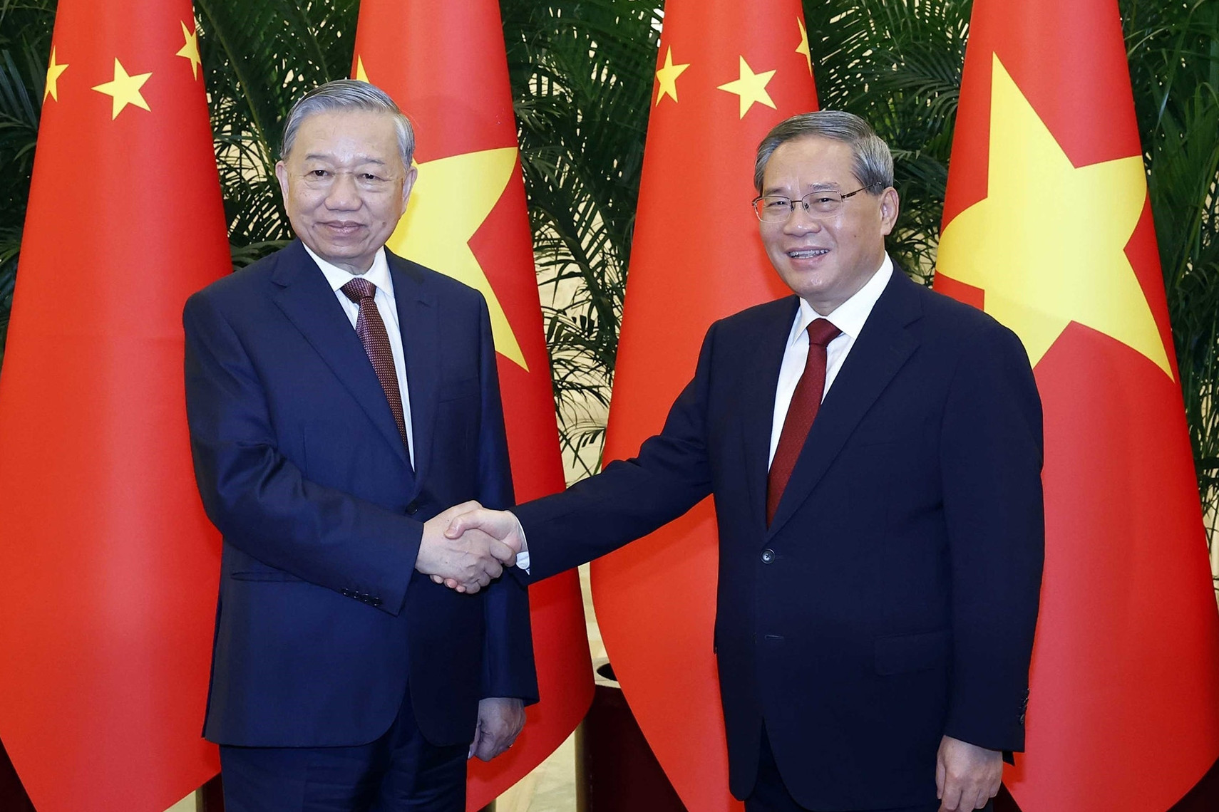 Việt - Trung phấn đấu xác lập tầm cao mới cho hợp tác kinh tế, thương mại, đầu tư, du lịch