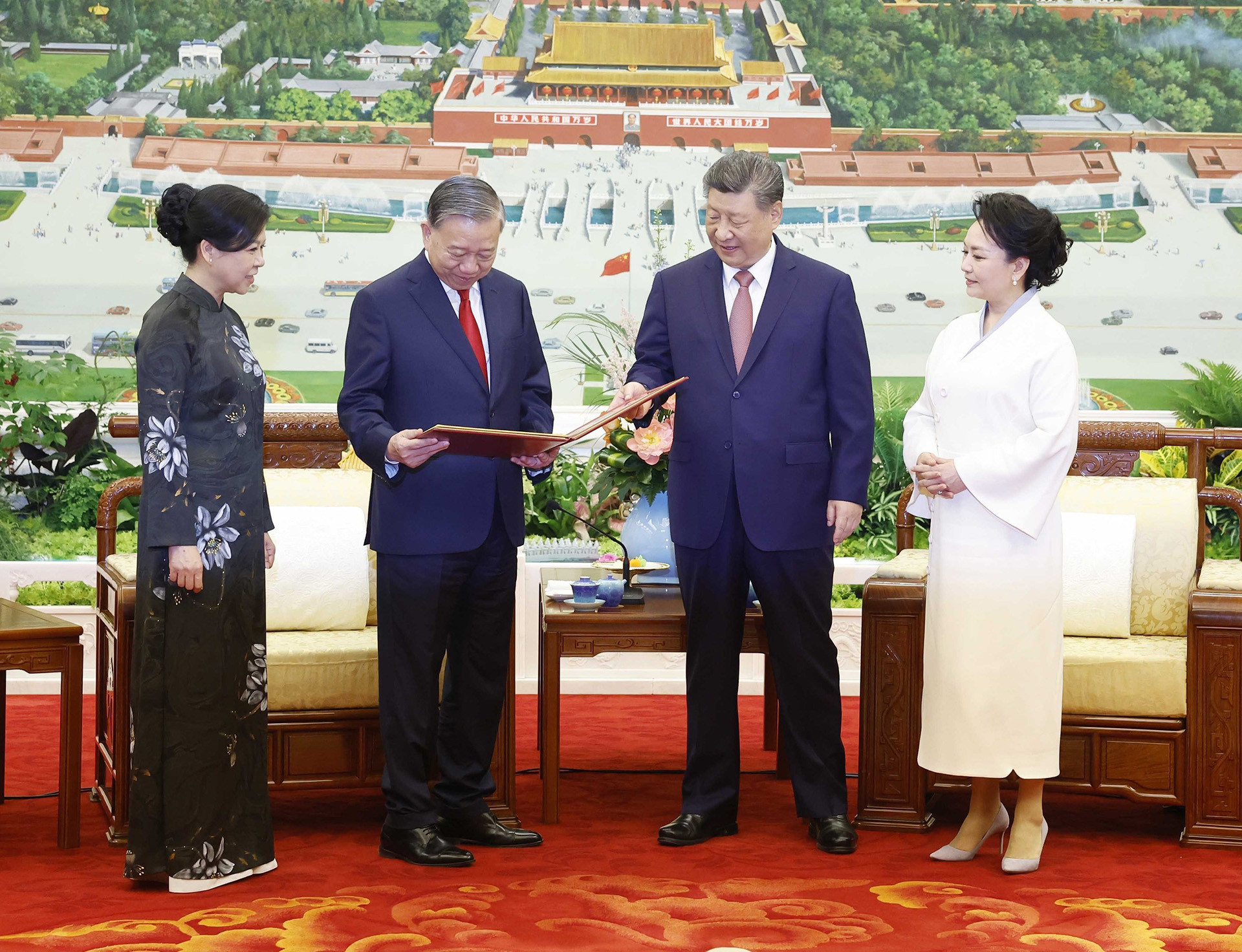 vnapotaltongbithuchutichnuoctolamvaphunhancungtongbithuchutichnuoctapcanbinhvaphunhandutiectra8702819 1776246054760448948425.jpg