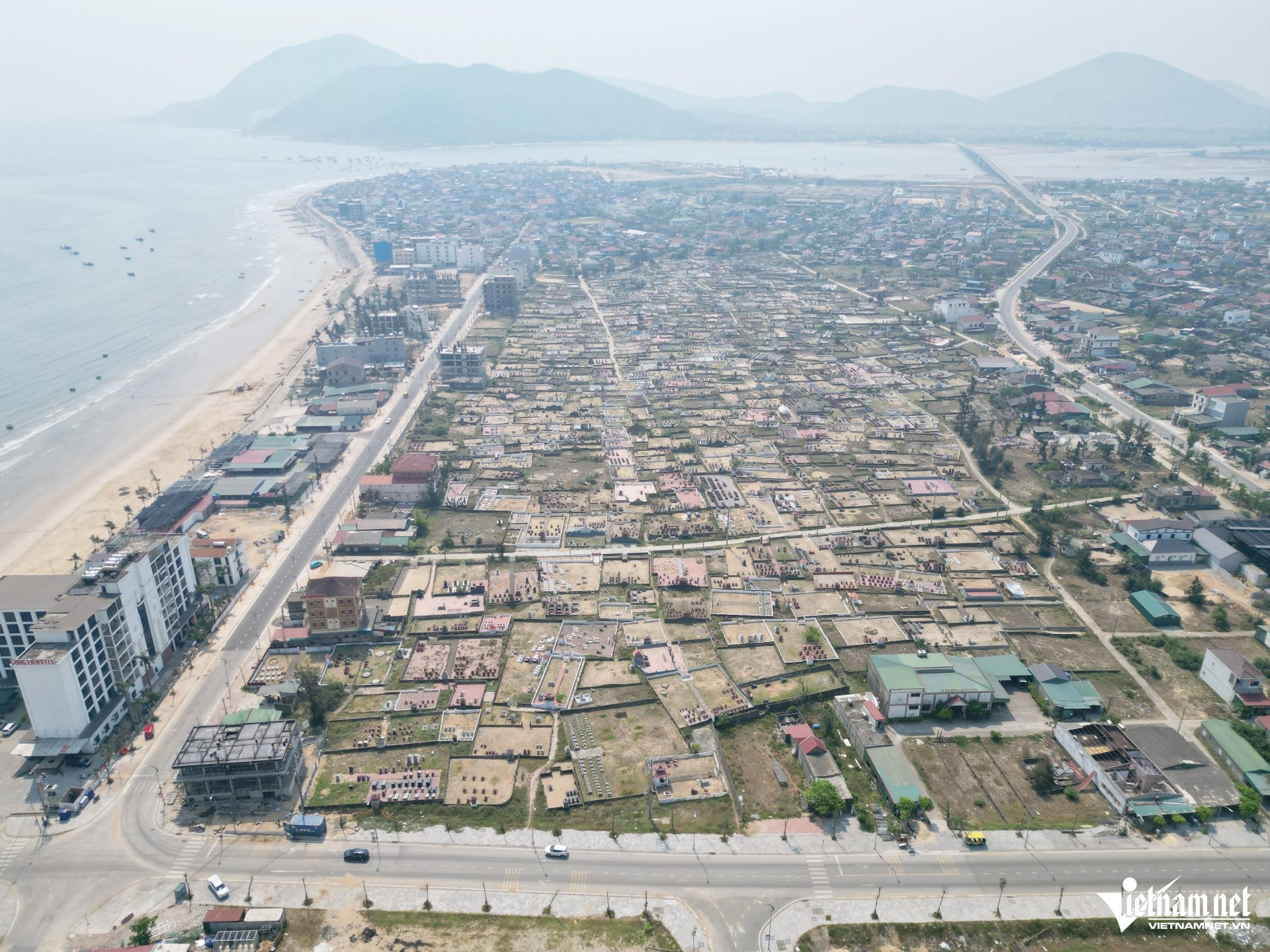 W-a nghĩa trang9.JPG.jpg