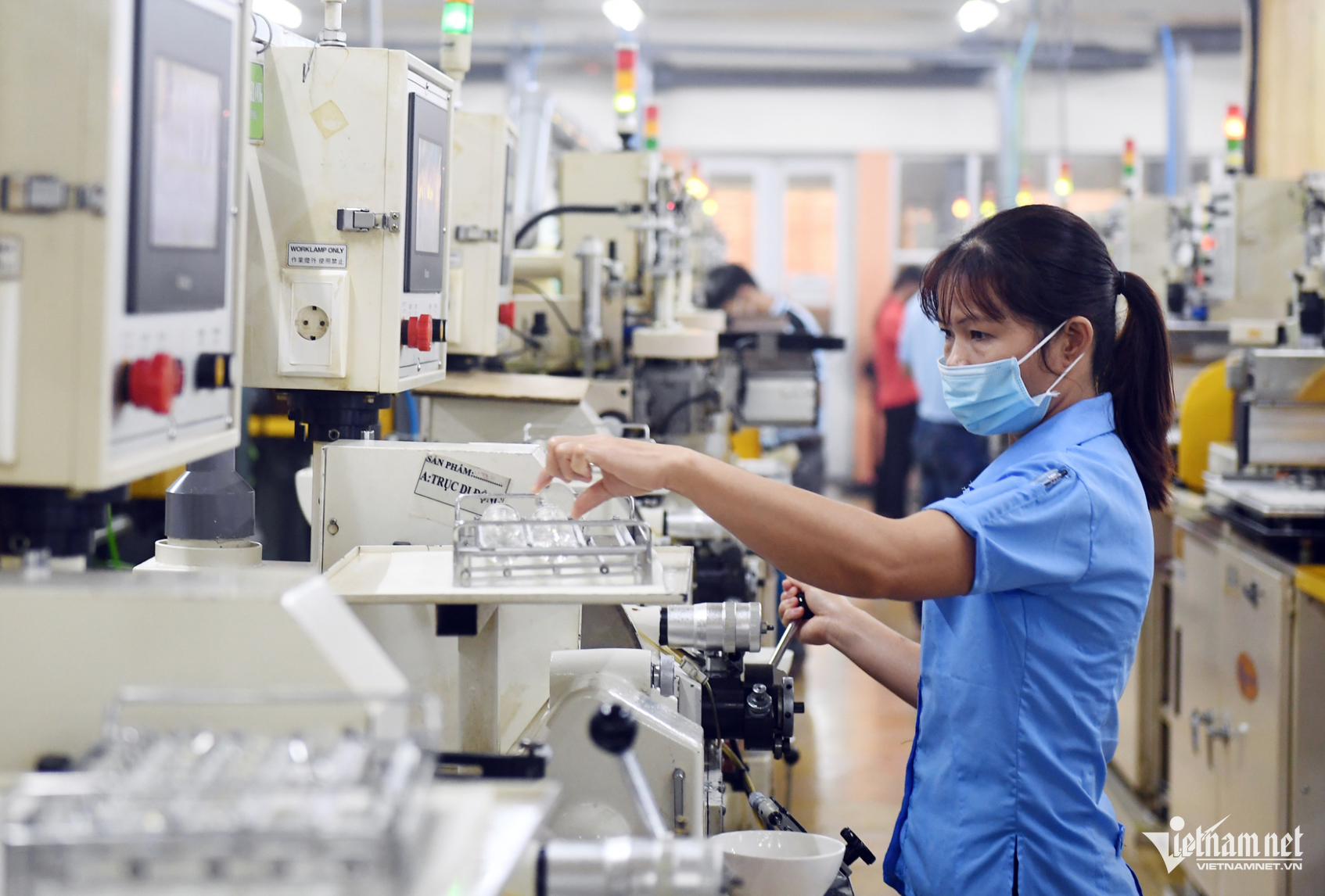 W-Doanh nghiep FDI.png