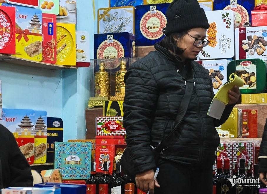 W-mua sam tieu dung thach thao 15.4ssss.jpg