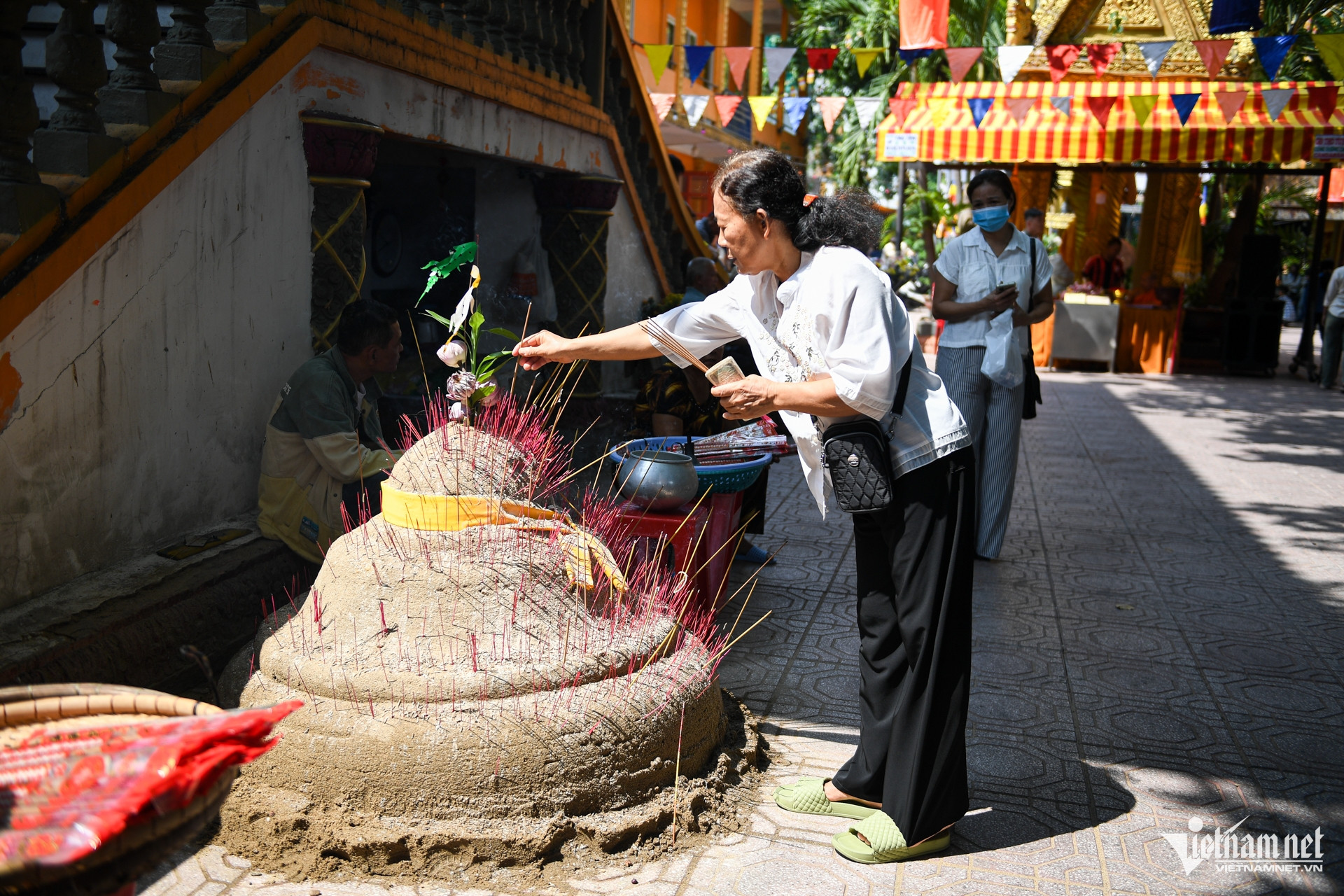 W-tết chol chnam thmay khmer   nguyễn huế.jpg