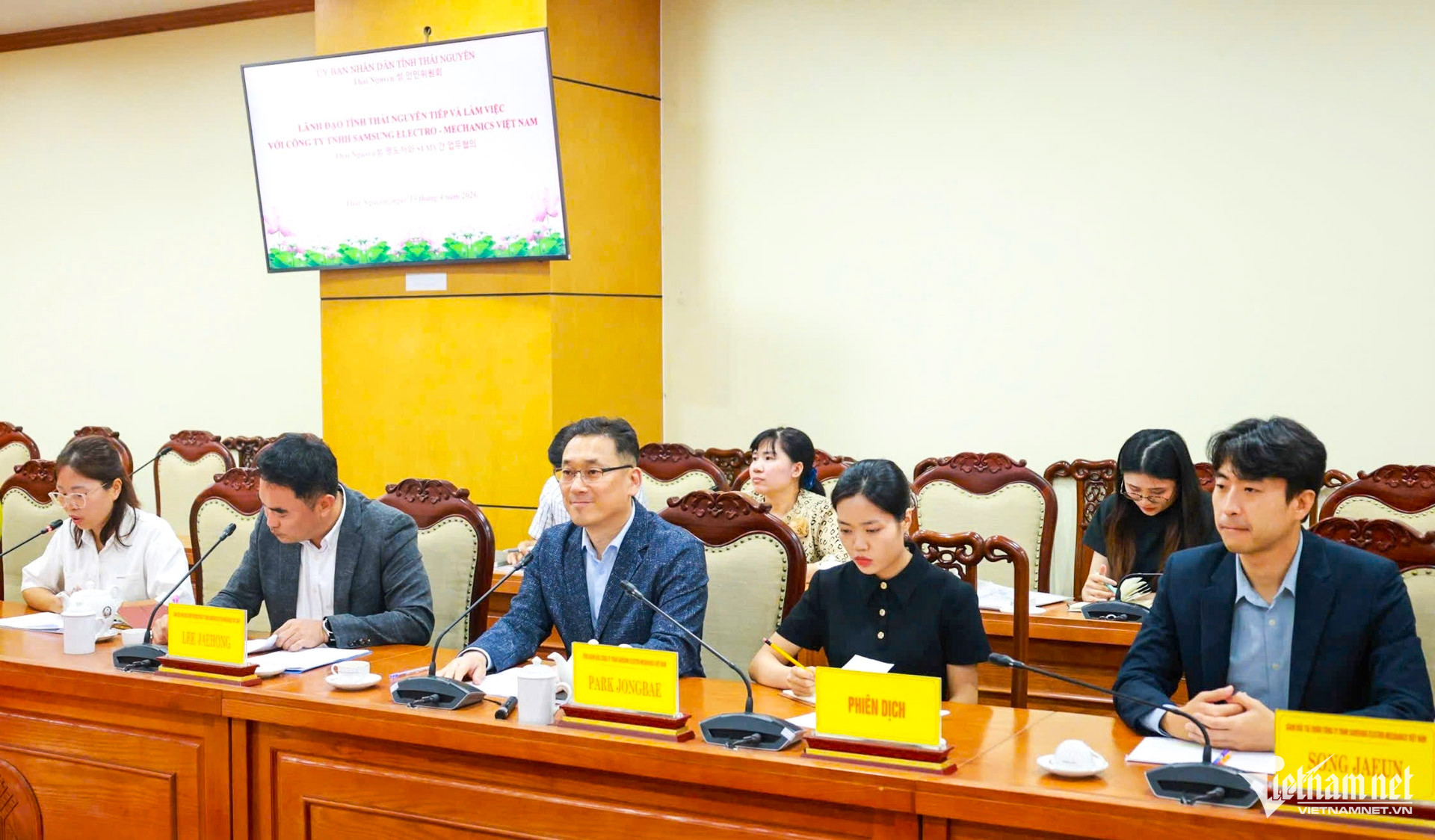 W-thái nguyên việc làm_8.JPG.jpg