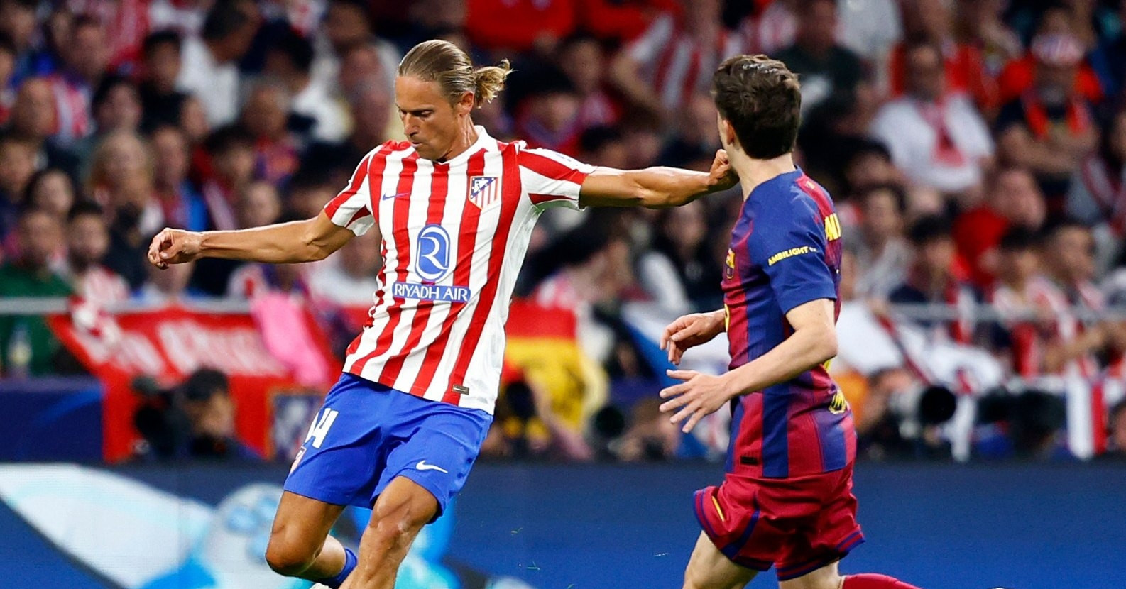 Xác định 2 đội bóng đầu tiên vào bán kết Champions League