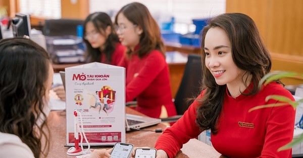 Lãi suất ngân hàng hôm nay 16/4/2026: Ông lớn giảm lần hai trong chưa đầy 1 tuần