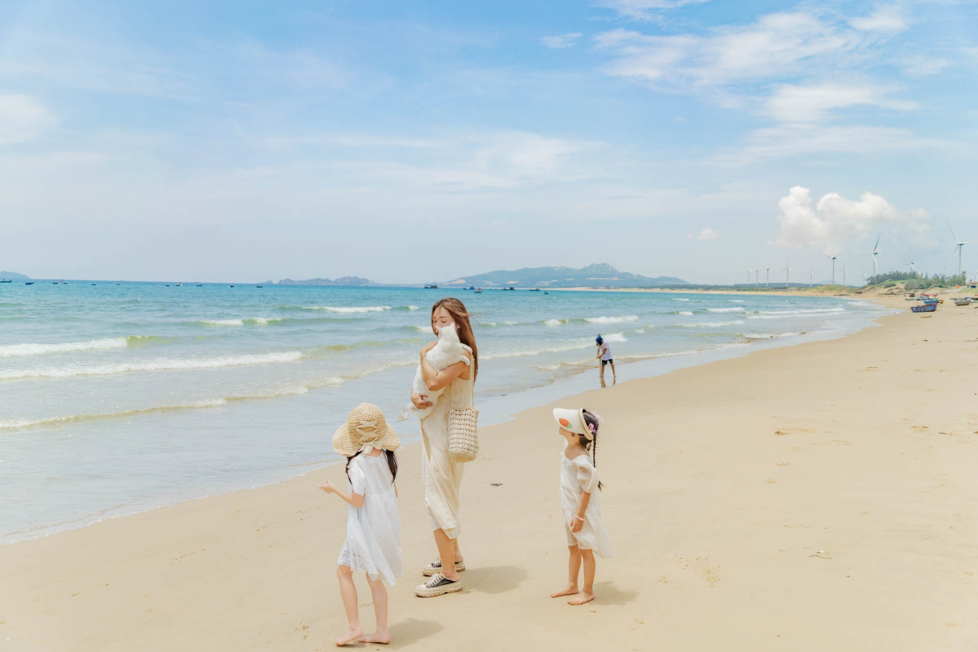 Địa điểm du lịch miền Trung dịp 30/4-1/5 cảnh đẹp, ăn ngon, chơi vui