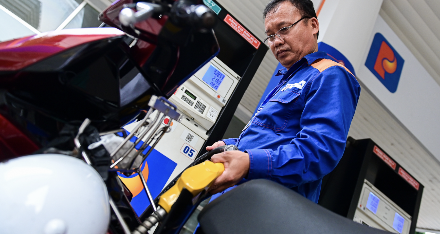 Bộ Công Thương nói rõ mức giảm giá mạnh của dầu diesel ngày 16/4