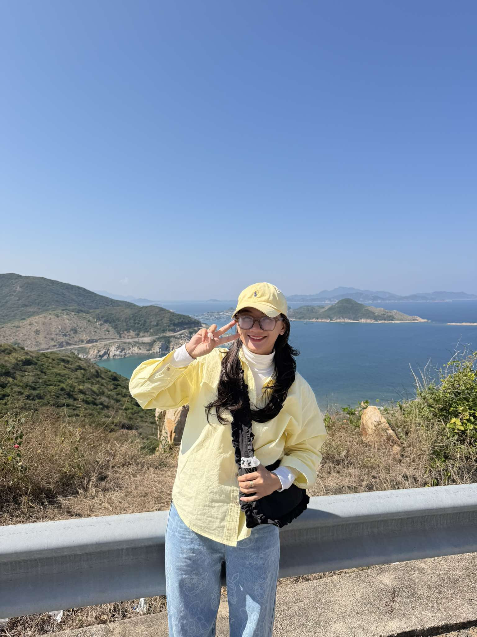 bỏ phố về đảo bình hưng