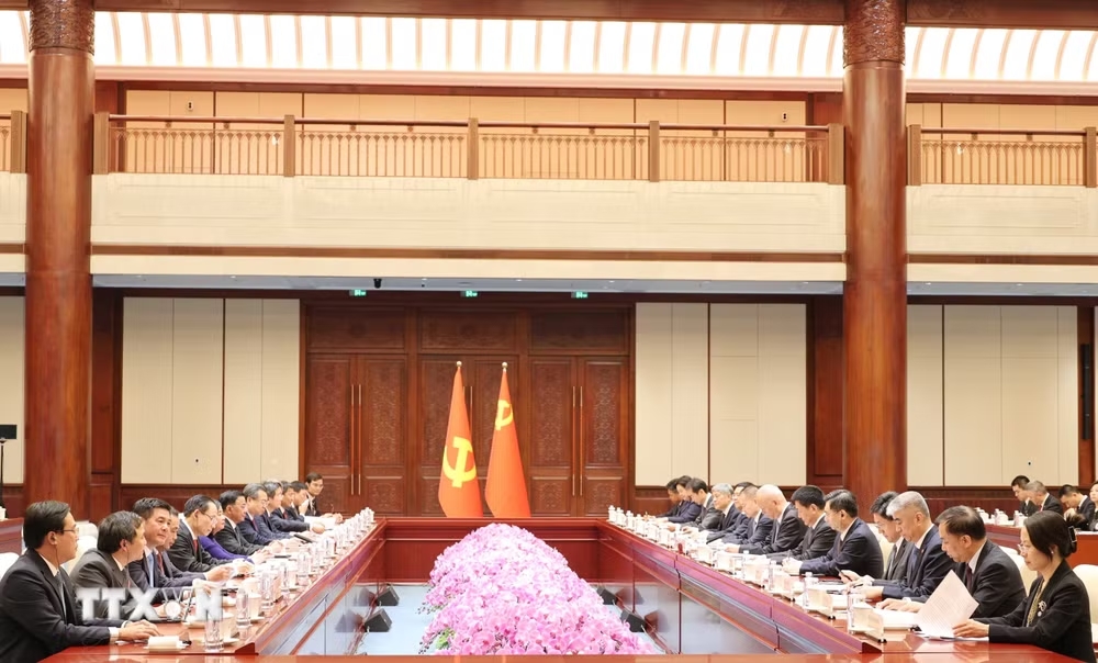 ttxvn-cuoc-gap-dai-dien-hai-bo-chinh-tri-viet-nam-trung-quoc-lan-thu-7-8703494-4.jpg