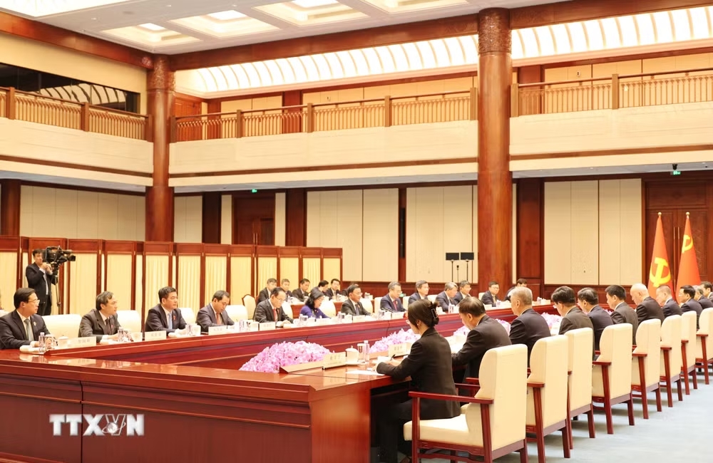 ttxvn-cuoc-gap-dai-dien-hai-bo-chinh-tri-viet-nam-trung-quoc-lan-thu-7-8703494-2.jpg
