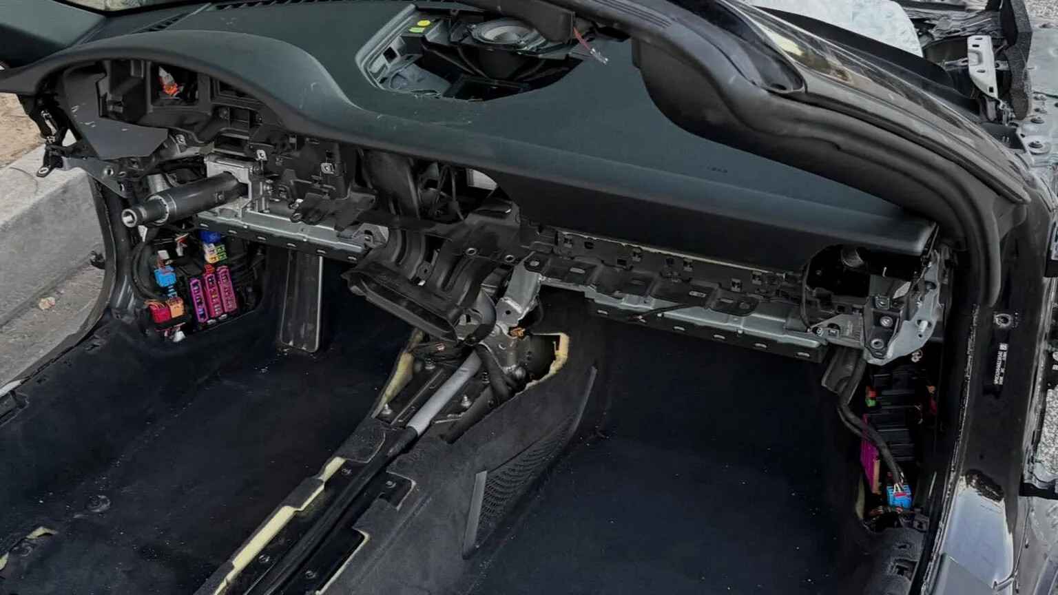 LAPD Central Traffic Division Porsche 911 Cabriolet 4 copy 1536x864.webp