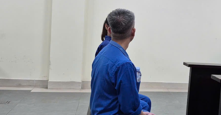 Nhận 5 tỷ đồng để &amp;apos;chạy&amp;apos; tại ngoại, cựu cán bộ hải quan &amp;apos;nhập trại&amp;apos;