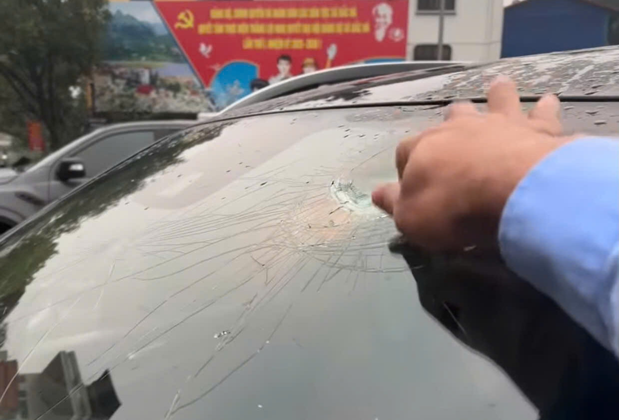 Ô tô vỡ kính, hư hỏng do mưa đá có được bảo hiểm đền bù?