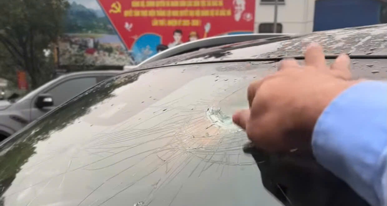 Ô tô vỡ kính, hư hỏng do mưa đá có được bảo hiểm đền bù?