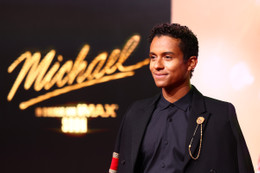 phim Michael. 2270781338.jpg