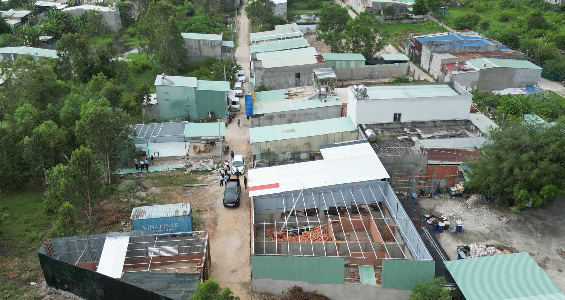 Phường "điểm nóng" đất đai ở TPHCM lên tiếng về vi phạm lấn chiếm đất, xây dựng