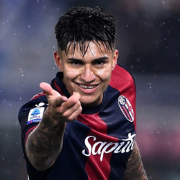 Santiago Castro Transfer News Live.jpg