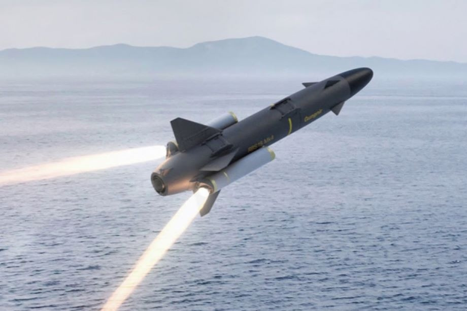 Tên lửa RBS-15 công nghệ sea-skimming khiến radar ‘mù lòa’, cơn ác mộng mới với Nga