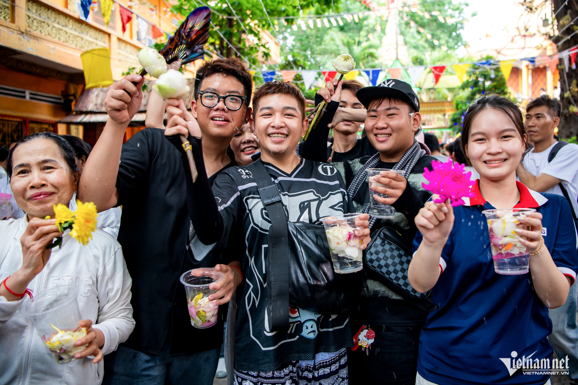 W-tết chol chnam thmay khmer_ 8.jpg