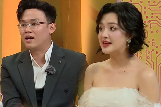 Yêu á hậu, chàng trai có màn cầu hôn ‘dở khóc dở cười’ lúc đêm khuya