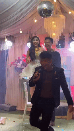 6845ed12-ee91-4447-998a-68ca30a40ad4.mp4