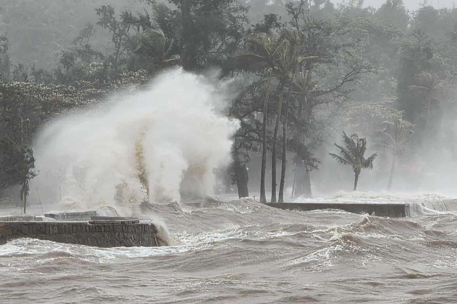 El Nino có thể đạt mức rất mạnh: Nắng nóng kỷ lục, bão mạnh khó lường