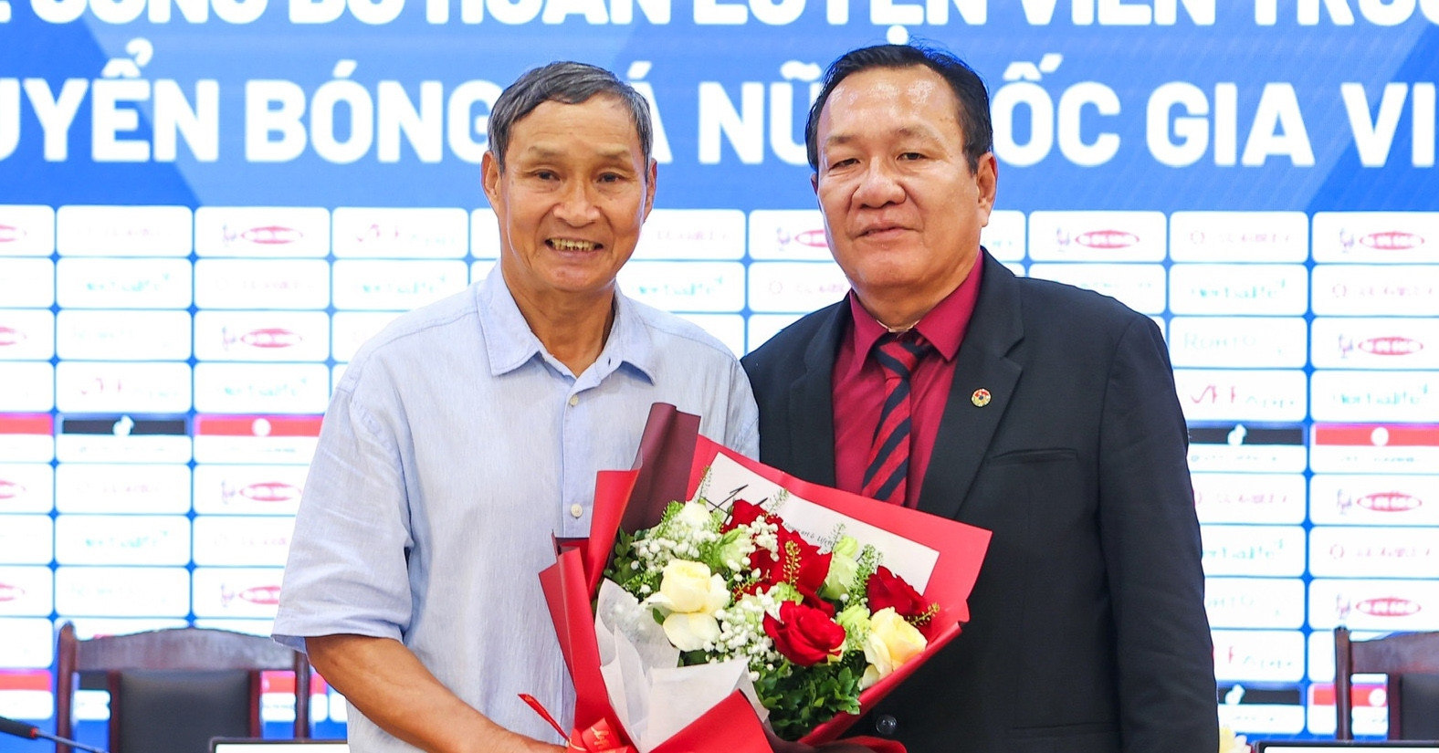 HLV Hoàng Văn Phúc: Tuyển nữ Việt Nam quyết đòi lại HCV SEA Games