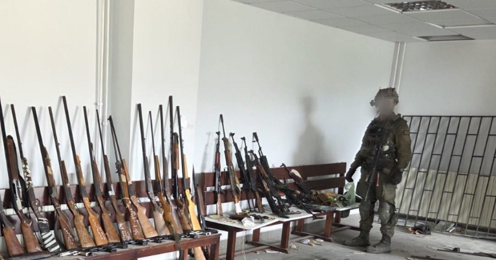 IDF không rút quân khỏi Lebanon, tàu Pakistan vượt eo biển Hormuz