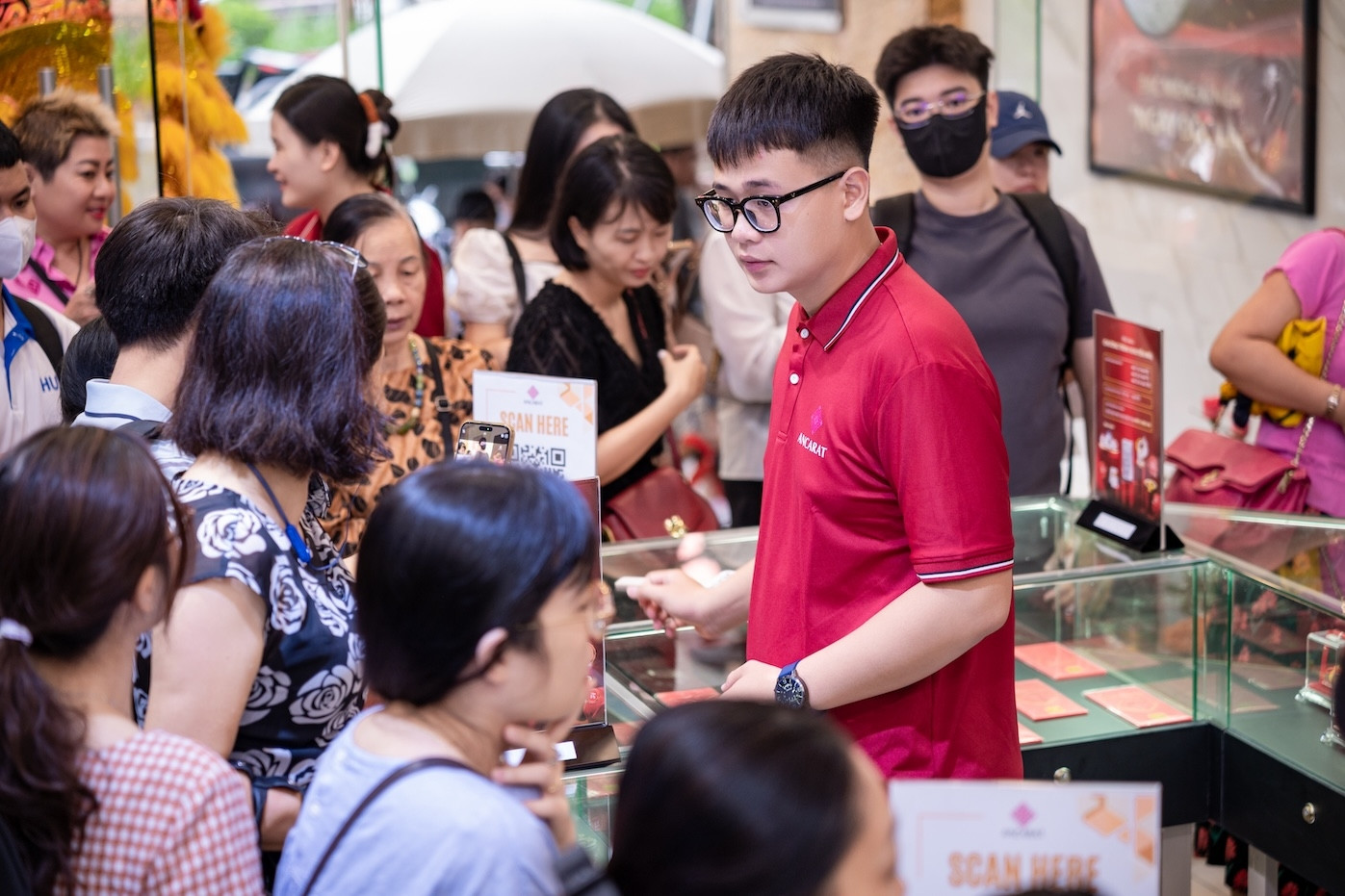 Cục Thuế lên tiếng: Không dừng hóa đơn điện tử với hộ doanh thu dưới 500 triệu/năm