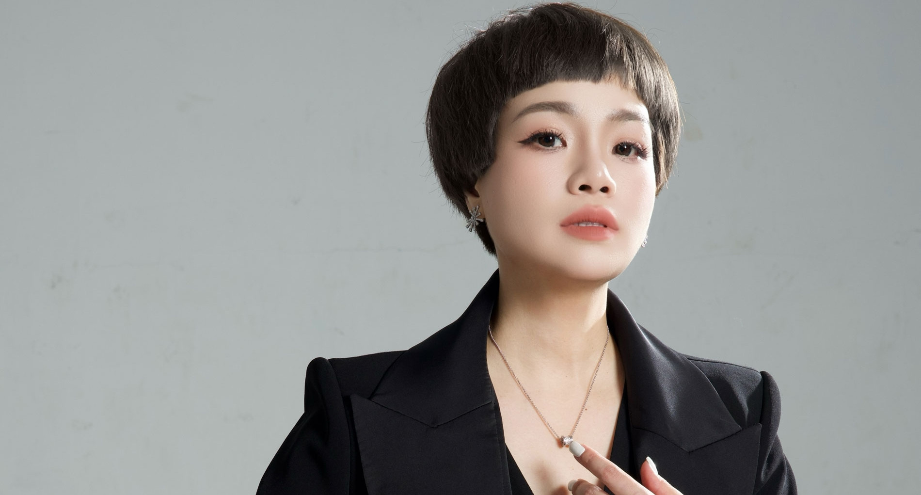 Nghệ sĩ Ngọc Khuê lên tiếng về vấn đề thị phi trong làng giải trí