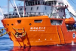 TRung Quốc cắt cáp 1.jpg