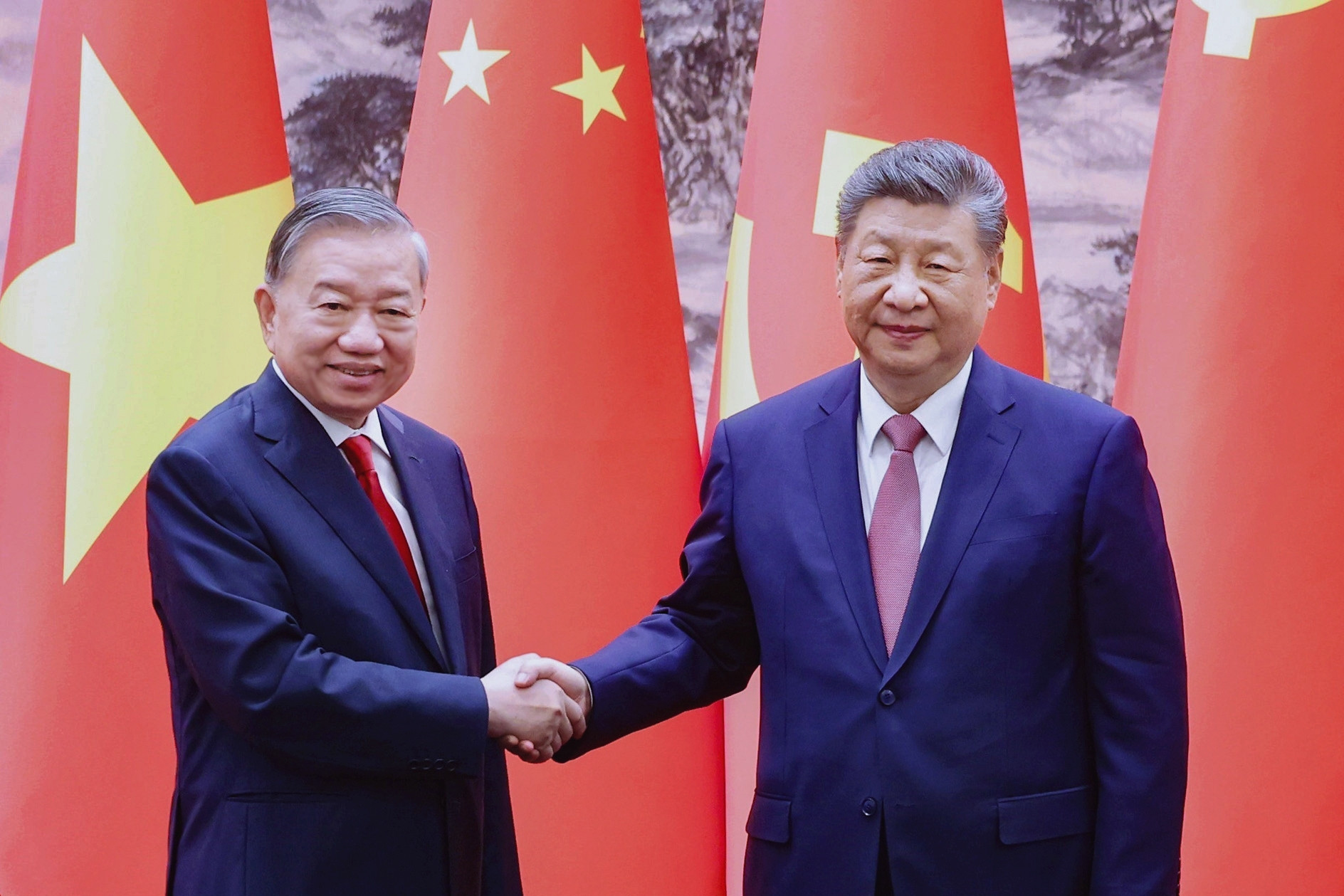 Việt Nam và Trung Quốc ra tuyên bố chung